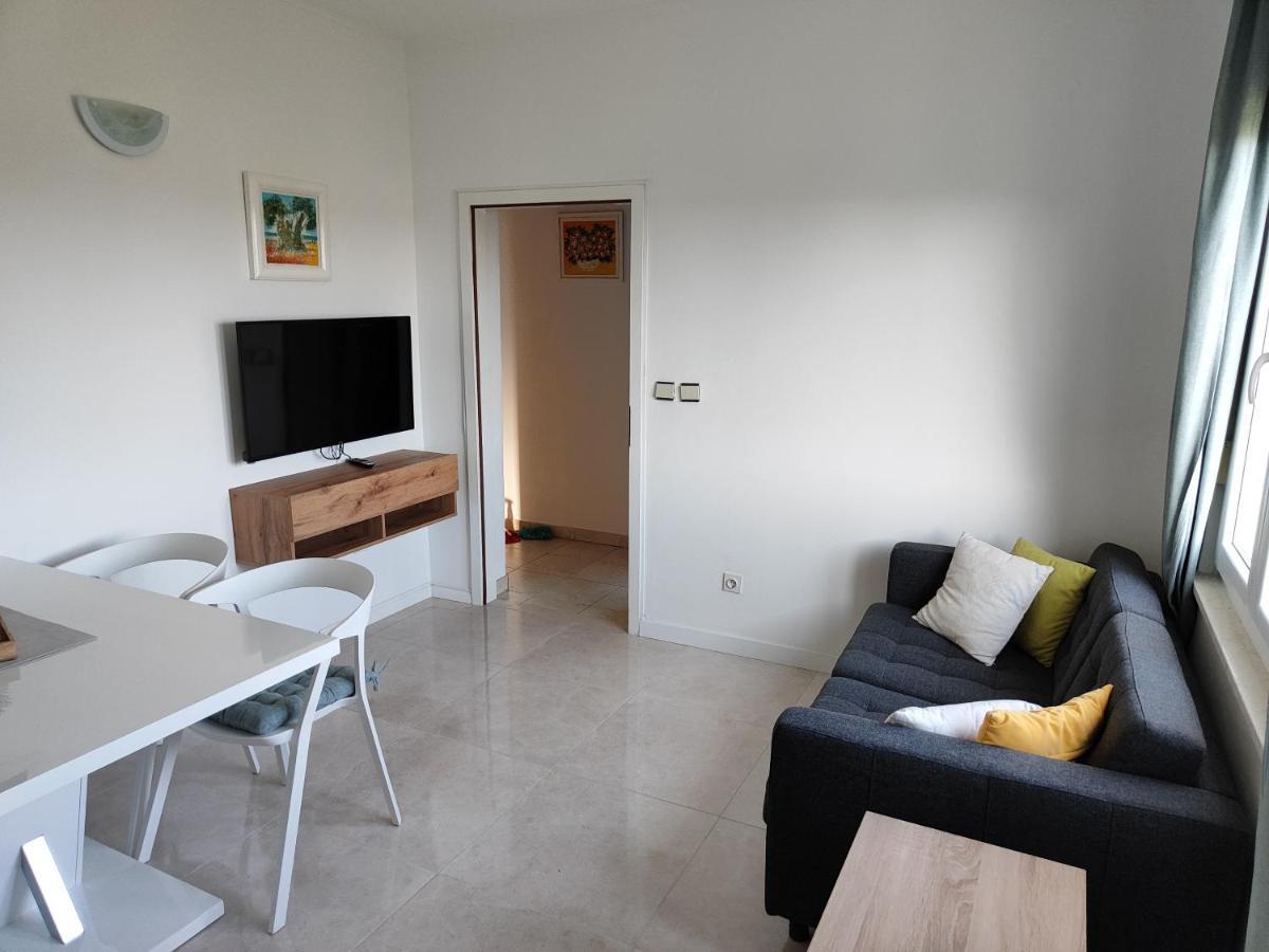 Apartmani Seka Vodice Exterior photo