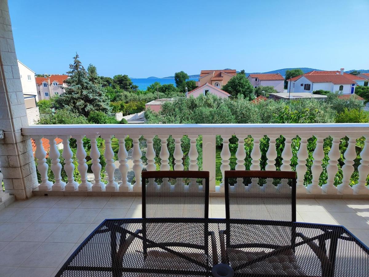 Apartmani Seka Vodice Exterior photo