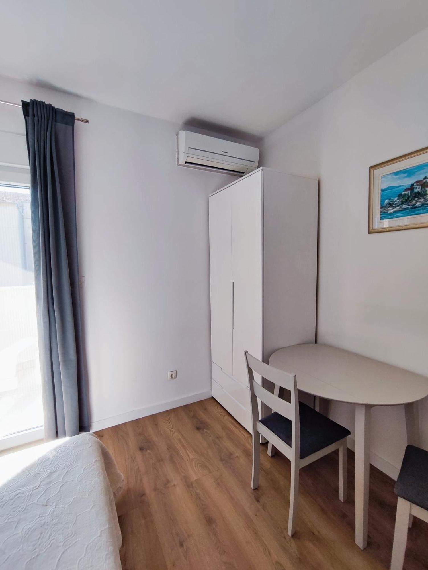 Apartmani Seka Vodice Exterior photo